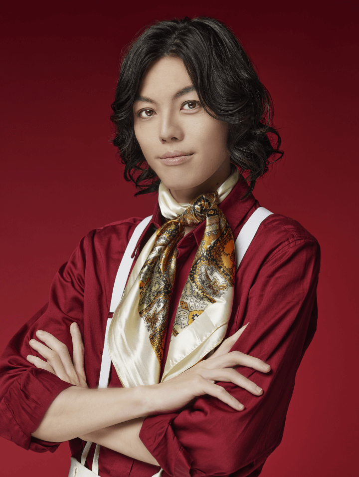 青山圭男役 室たつき